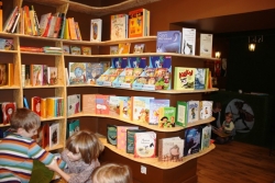 Ksi�garnia drzewiec